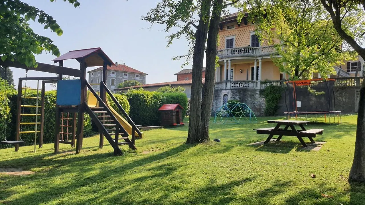 Villa Santa Caterina مانربا ديل جاردا شقة
