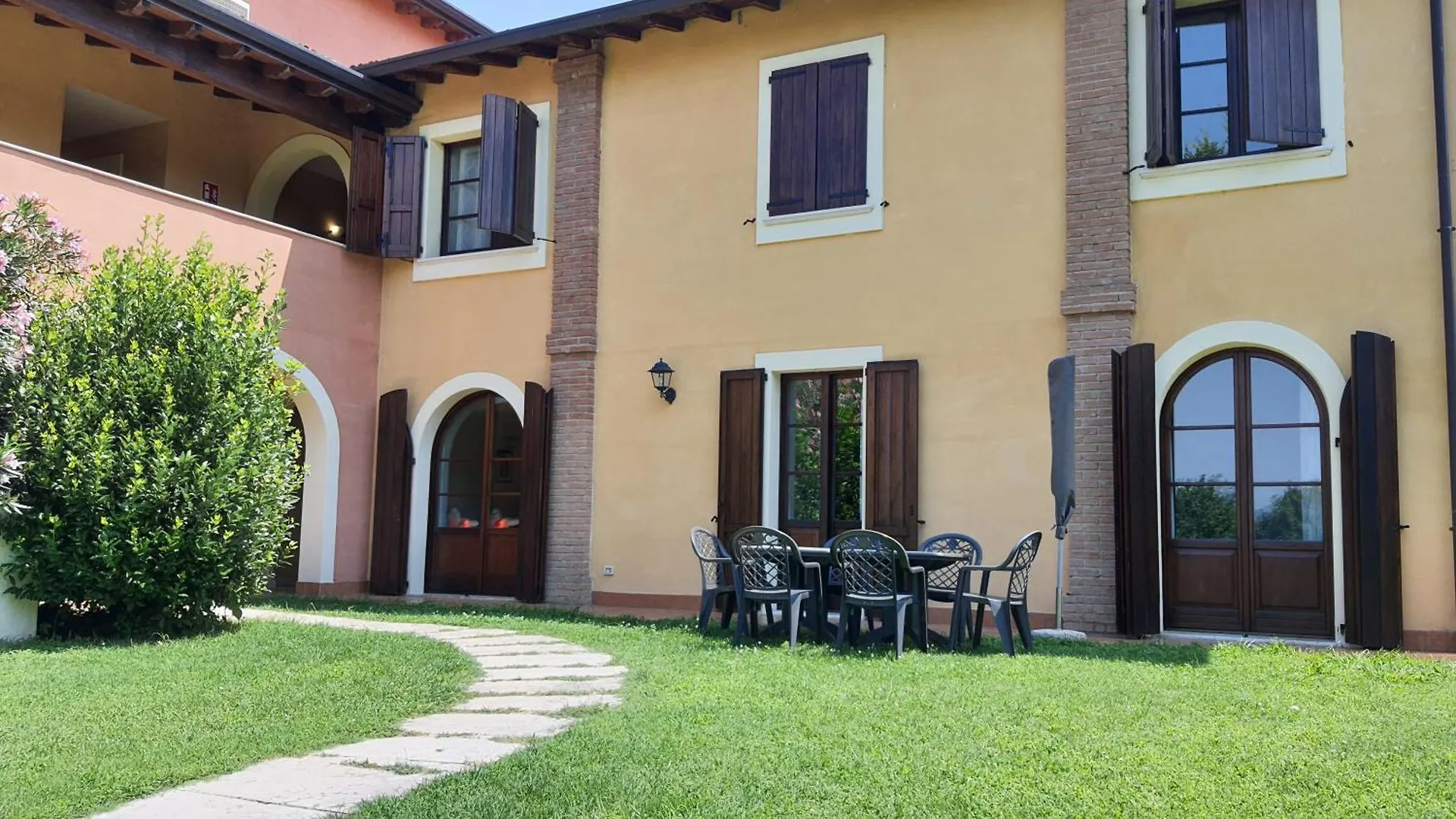 Apartment Villa Santa Caterina Manerba del Garda