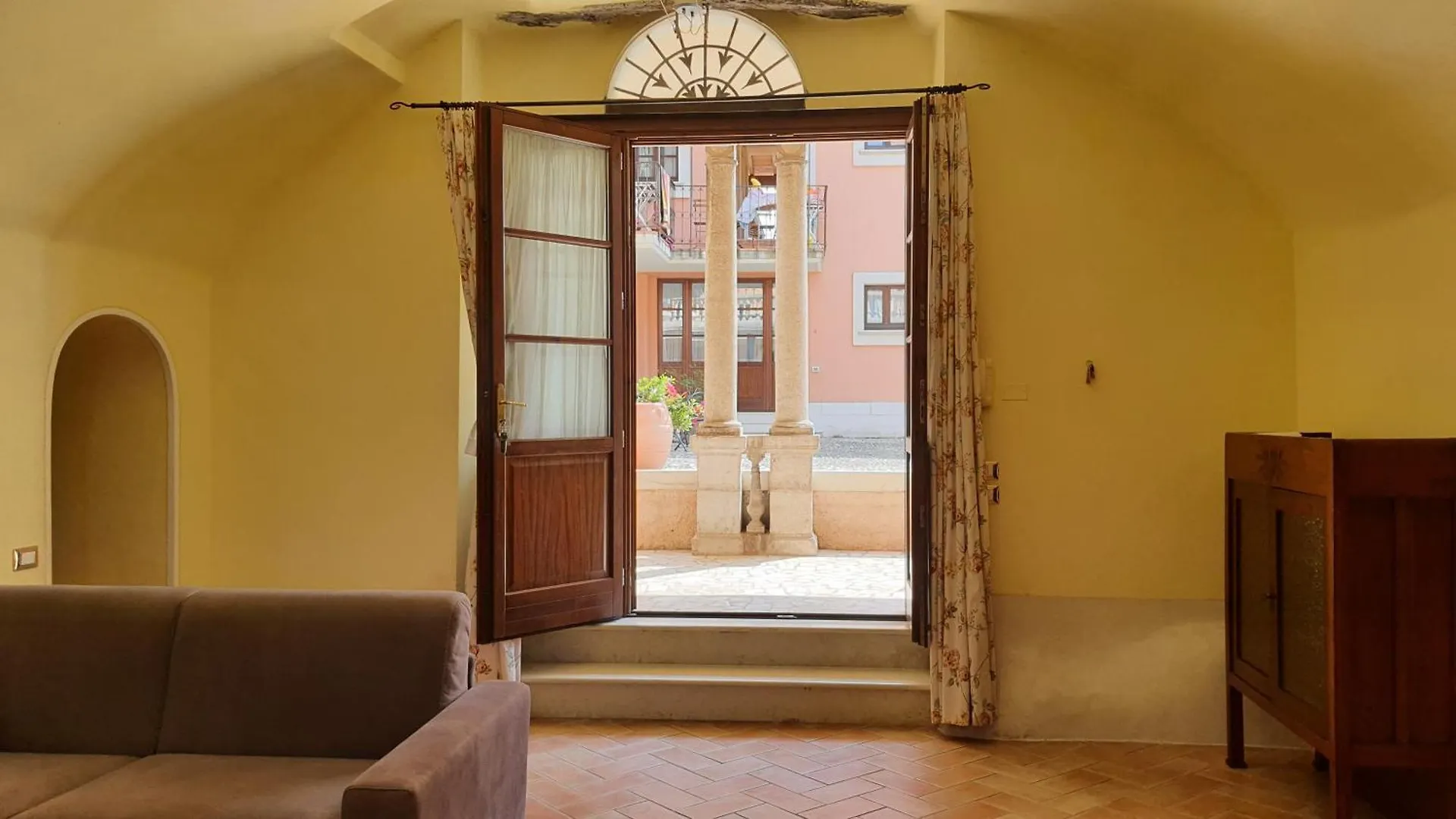 Villa Santa Caterina مانربا ديل جاردا 0*,